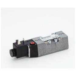 5/2-Wegeventil (Grundplattenventil) ISO STAR - Größe 1 - Betätigung Elektromagnet/Feder Norgren SXE9573-A70-00-14J Spannung: 24 V a.c., Produktphoto